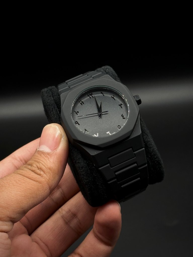 Black Aura Quartz Watch - TrendBuyPK