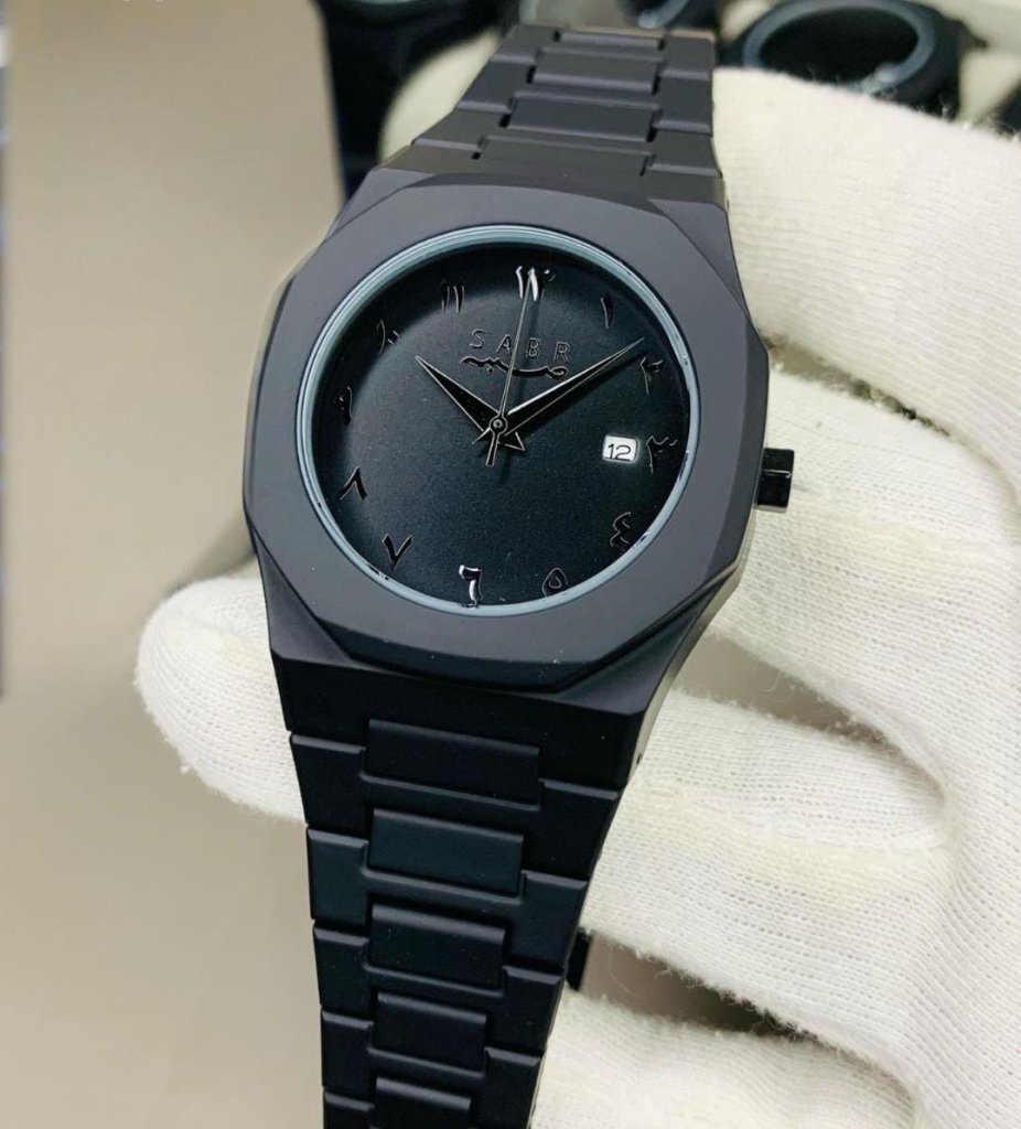 Black Aura Quartz Watch - TrendBuyPK